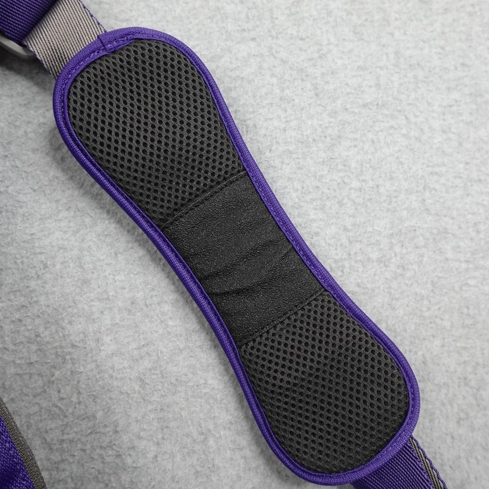 REI Duffle Bag Womens Sling Purple Nylon Gym Workout Class Pack Compartments